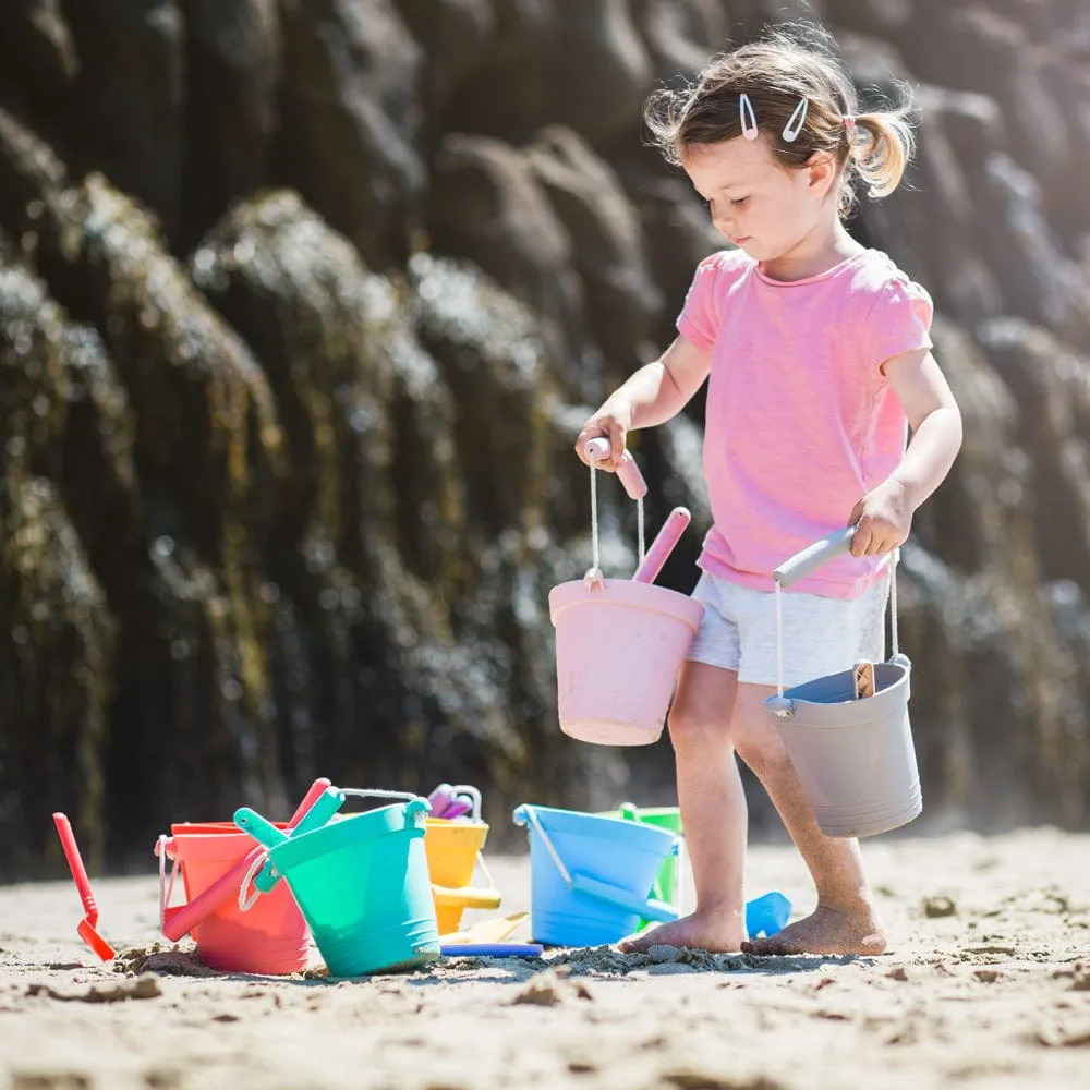 Dove Grey Silicone Bucket, Flyer and Spade Set