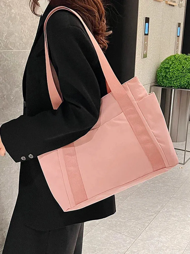 Durable Nylon Large Capacity Shoulder Tote Bag For Women Casual Bag With Multiple Pockets Lightweight Travel Handbag Tote