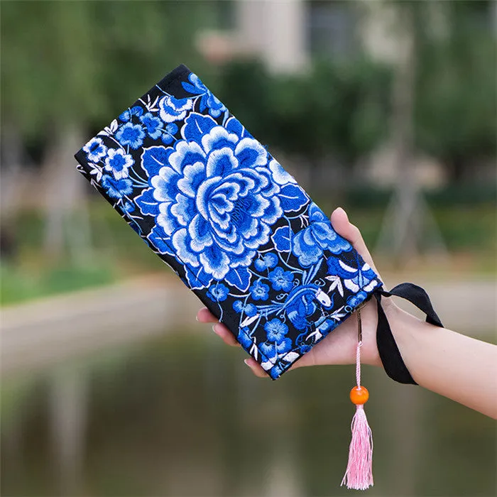 Women's Elegant Handmade Day Clutch